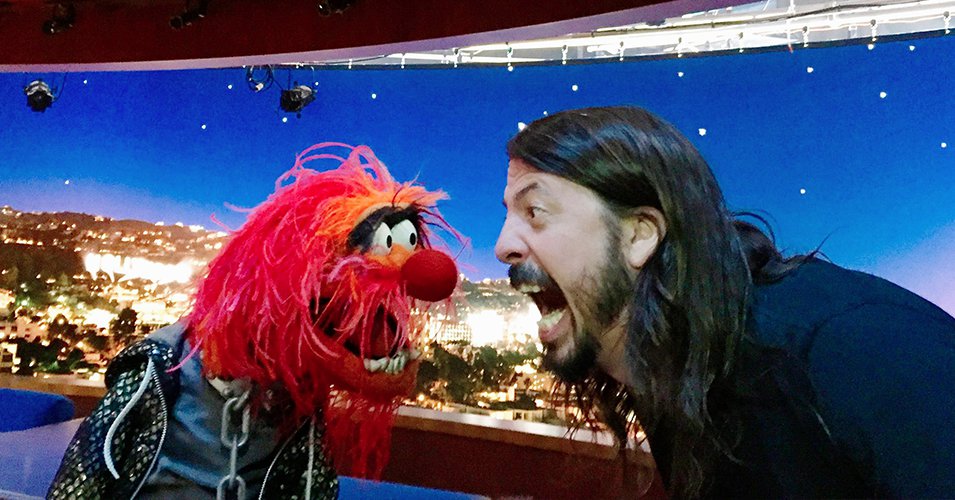 animal-the-muppets-dave-grohl-foo-fighters